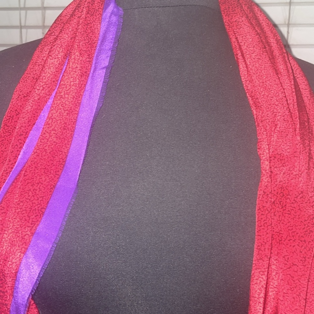 Assorted scarves - Picture 14 of 14